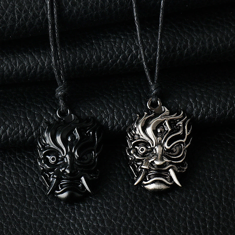 Samurai Mask Keychain/Pendant – Cyberpunk 2077 Inspired Metal Accessory