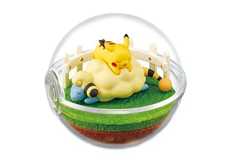 PokeMon Pokeball Terrarium Set 4our