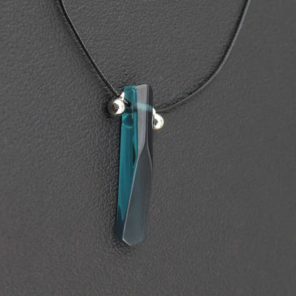 Tsunade's Necklace [Naruto]